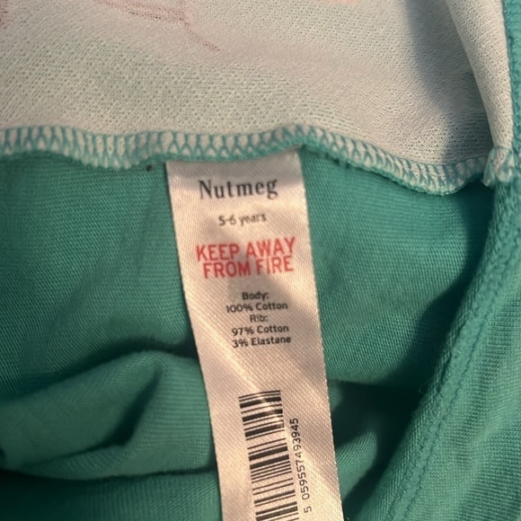 Nutmeg orange dinosaur t shirt size 5
100% cotton - Picture 4 of 4